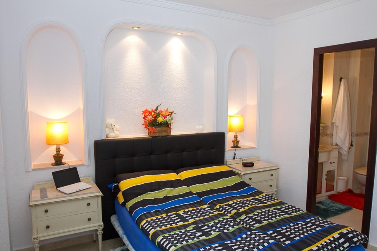 Carihuela Appartement Torremolinos Buitenkant foto