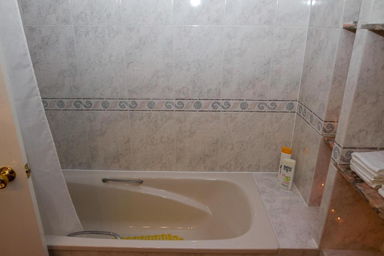 Carihuela Appartement Torremolinos Buitenkant foto